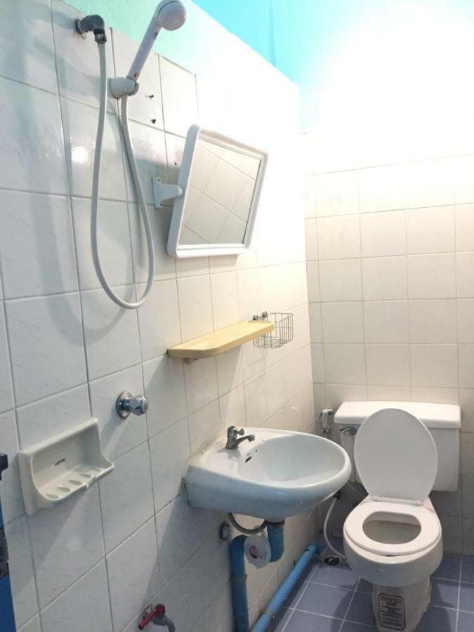 Nat 2 Guest House Bangkok Esterno foto