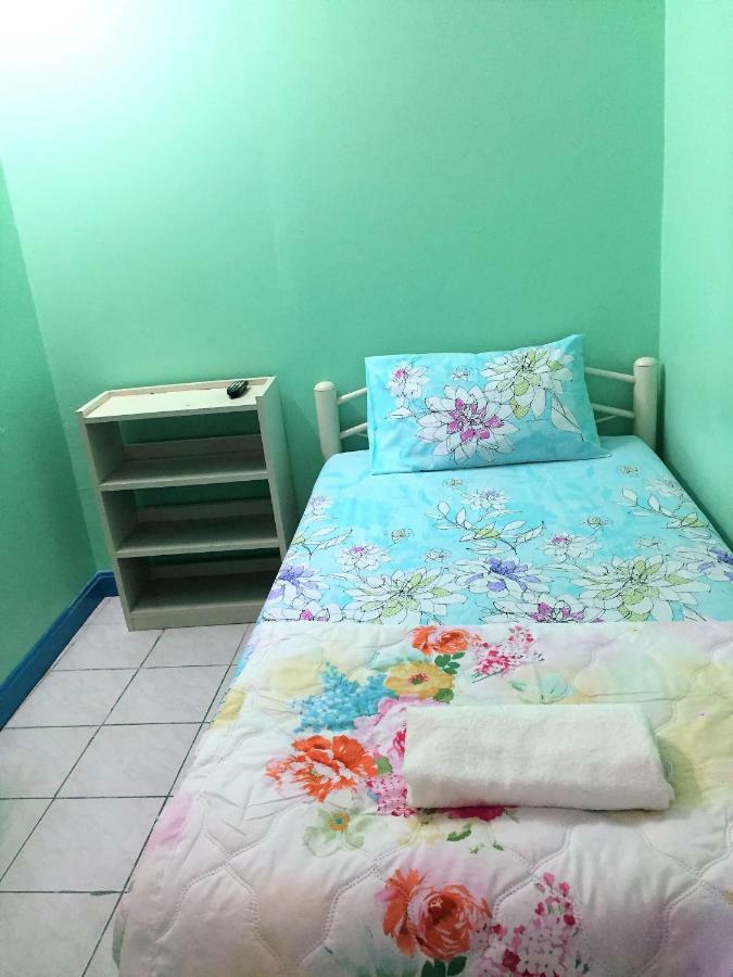 Nat 2 Guest House Bangkok Esterno foto