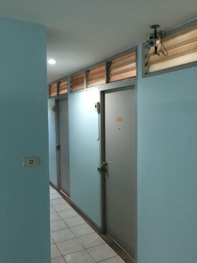 Nat 2 Guest House Bangkok Esterno foto