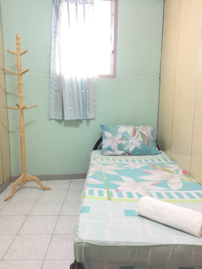 Nat 2 Guest House Bangkok Esterno foto